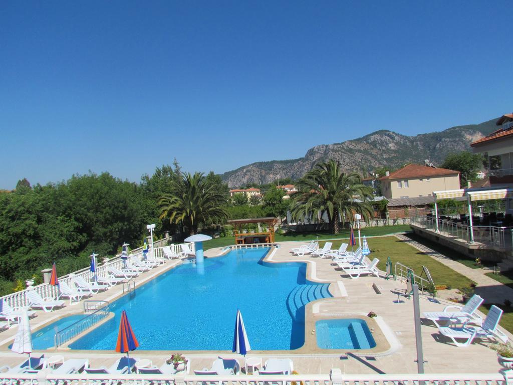 Dalyan Palmiye Resort Hotel ภายนอก รูปภาพ